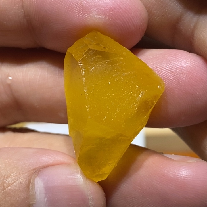 定制琥珀蜜蜡原石