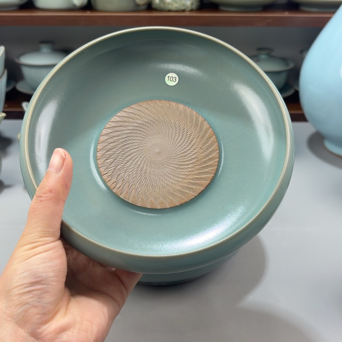 瓷摆件编号103仿古釉重工壶承微瑕