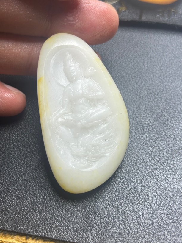 和田玉御龙观音吊坠