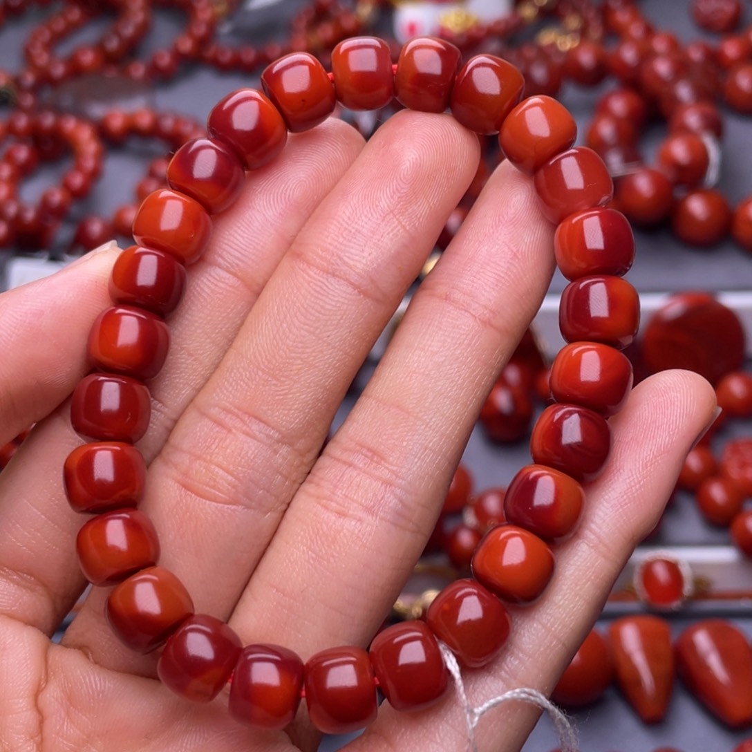 南红玛瑙未镶嵌其他天然原矿）收藏8.5mm瓦西玫锦老型手串
