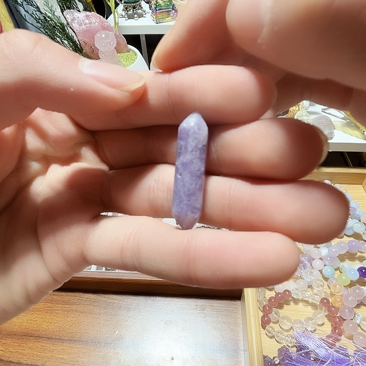 未镶嵌水晶珠宝半成品