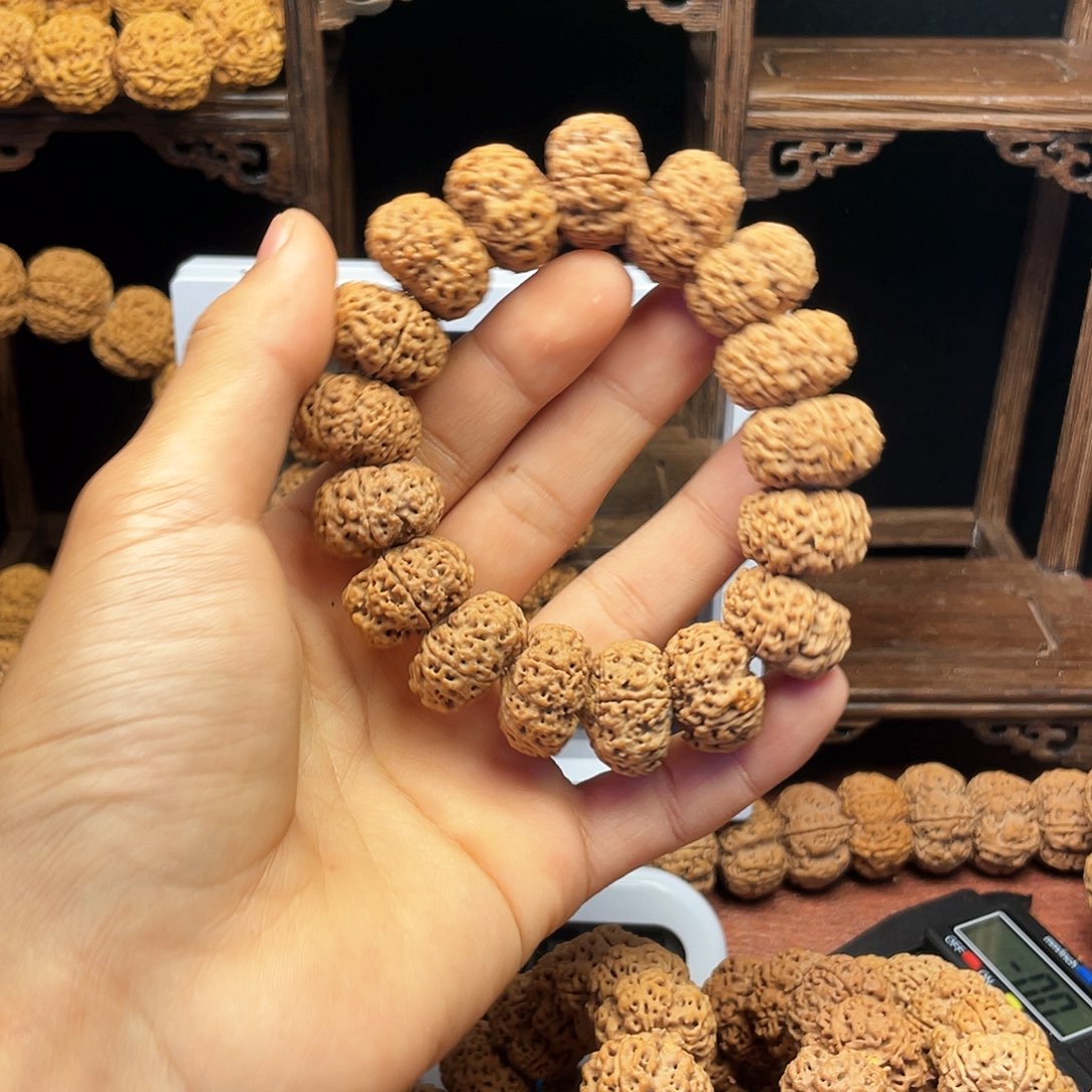 金刚菩提吊坠22夹板