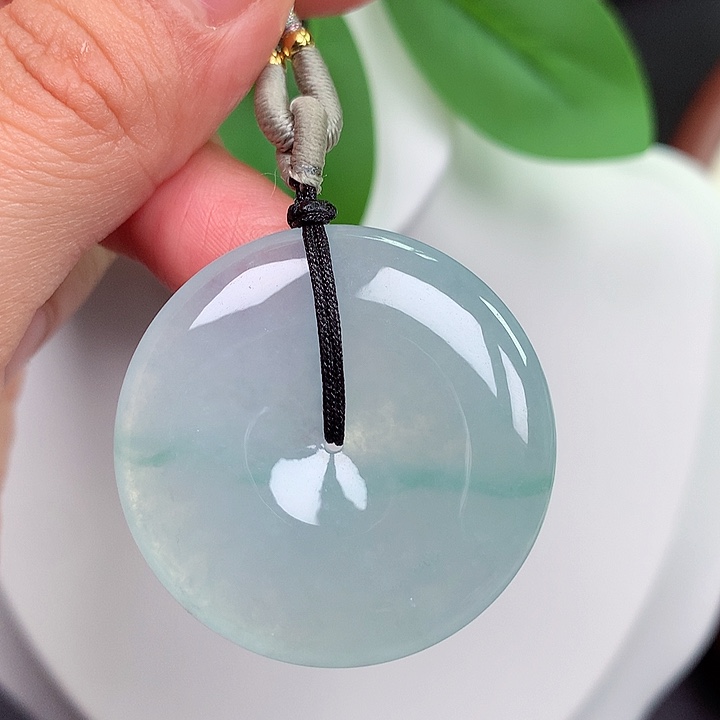 颈饰未镶嵌翡翠平安扣 35x6.3mm