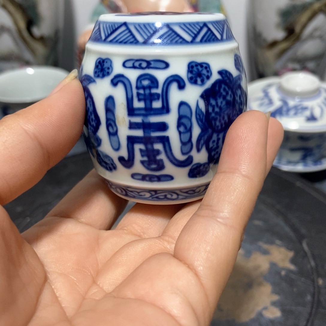 神**哥景德镇陶瓷艺术品