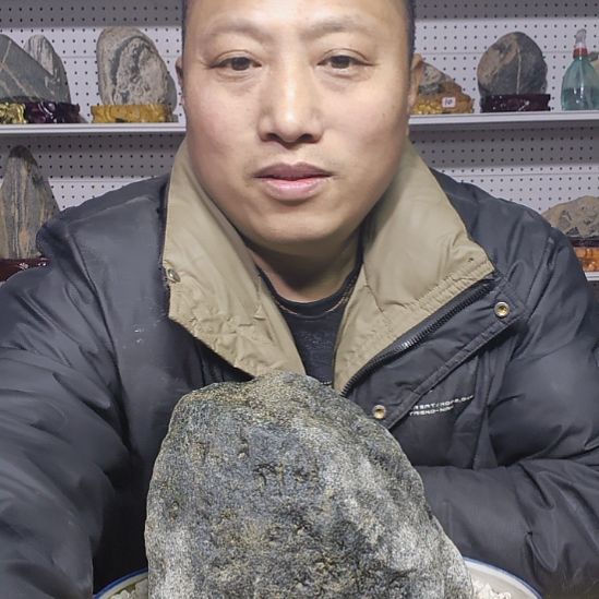 如***意天然原石雕刻机器