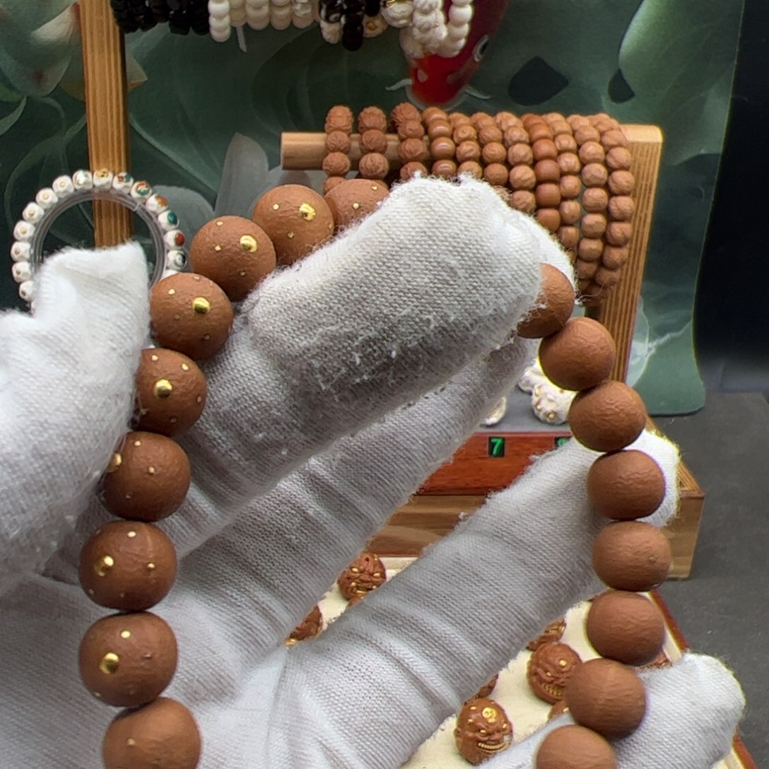 猴头核桃吊坠金钉