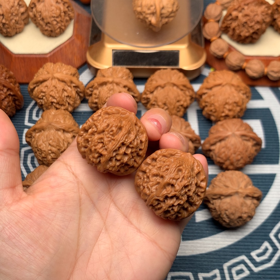 文玩核桃把件龙眼34