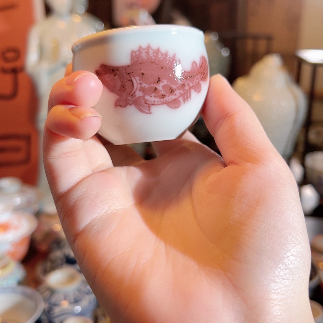 景德镇青花釉里红陶瓷主人杯