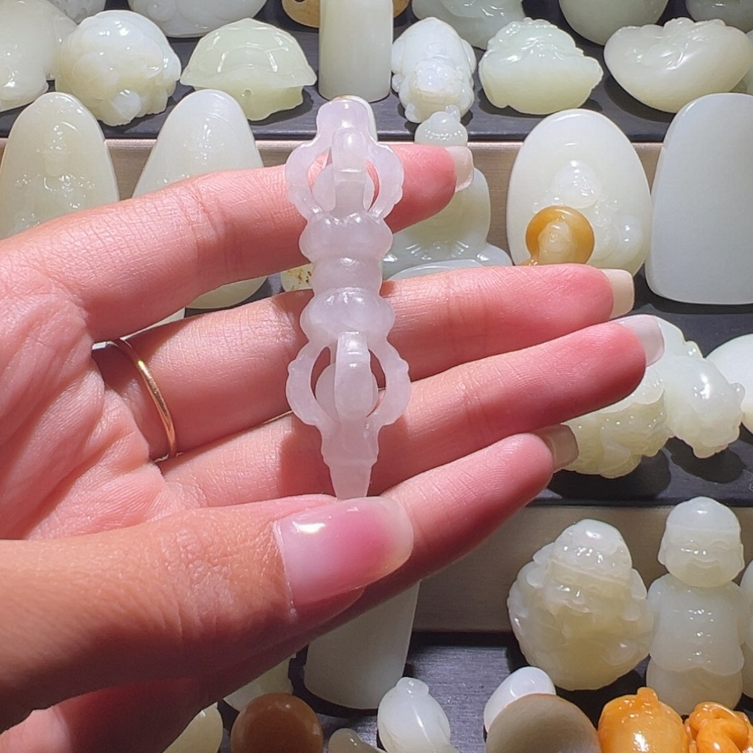 真***华和田玉未镶嵌颈饰