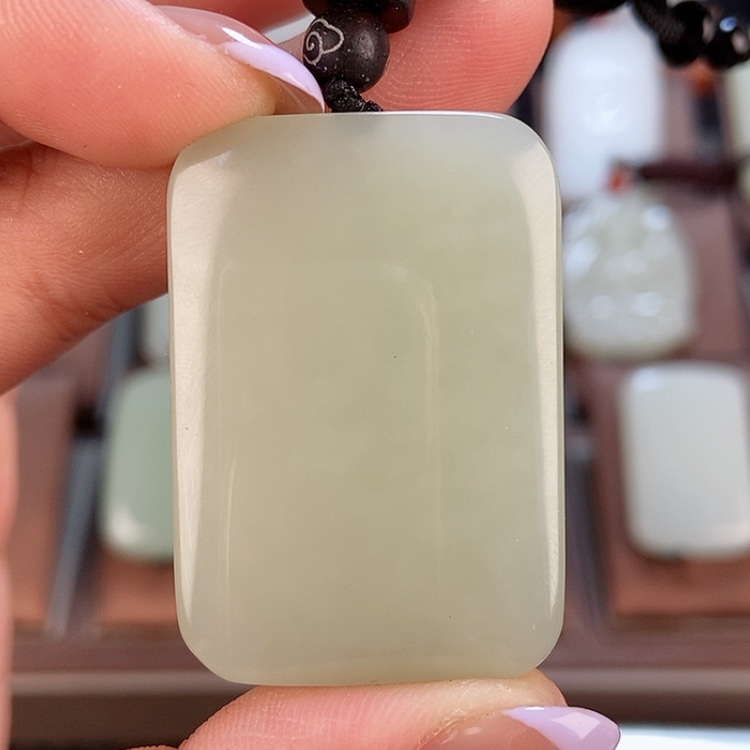 【闪购商品】和田玉未镶嵌颈饰