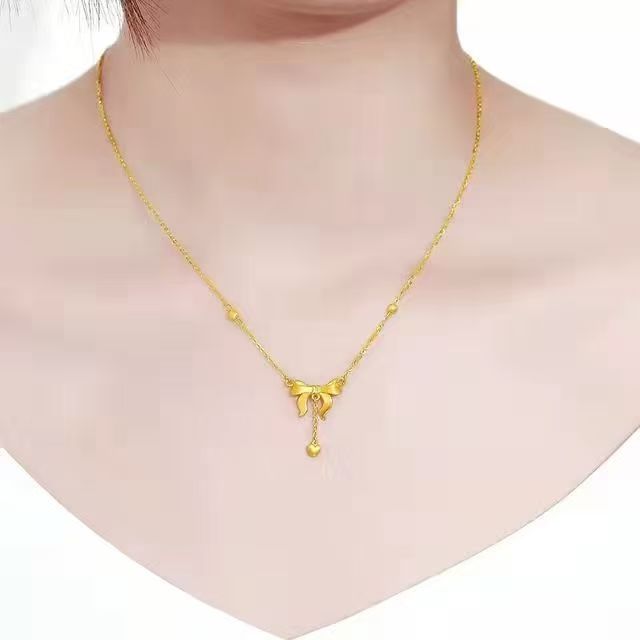 【新店补贴】女款在逃公主时尚心形蝴蝶吊坠