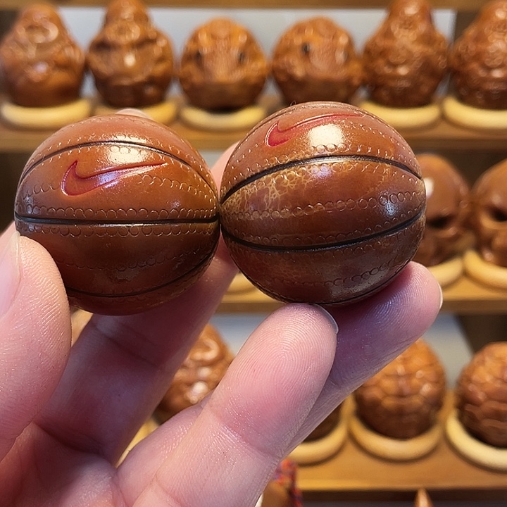 一***亿橄榄核手串/手链3.7篮球➕3.9篮球各一对