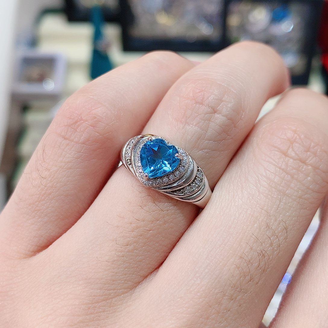 托帕石戒指银S925镶嵌