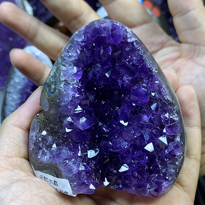 大型摆件（非配饰）紫晶未镶嵌