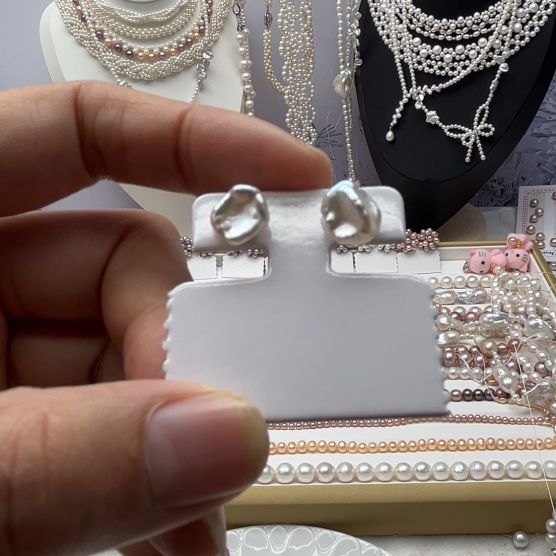 淡水珍珠颈饰合金