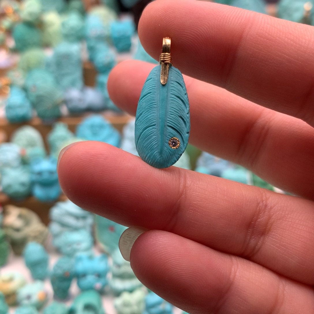 绿松石颈饰未镶嵌岁***?