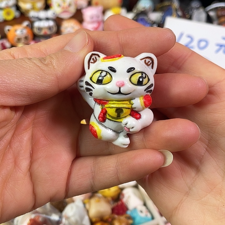 拉***布木质类大鹿角招财猫