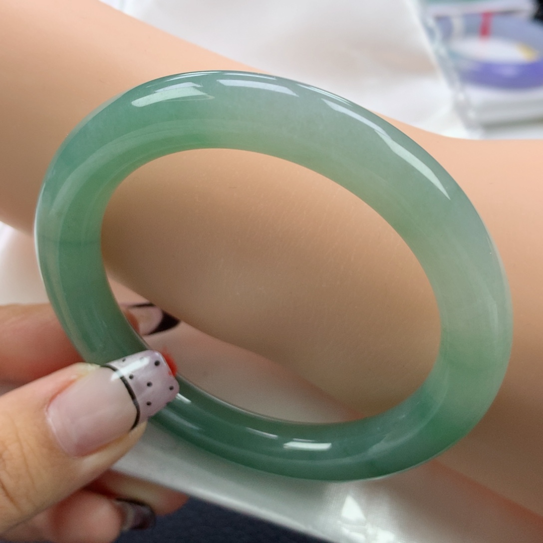 翡翠手镯未镶嵌55➕