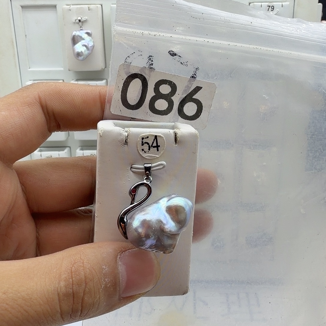 淡水珍珠合金颈饰