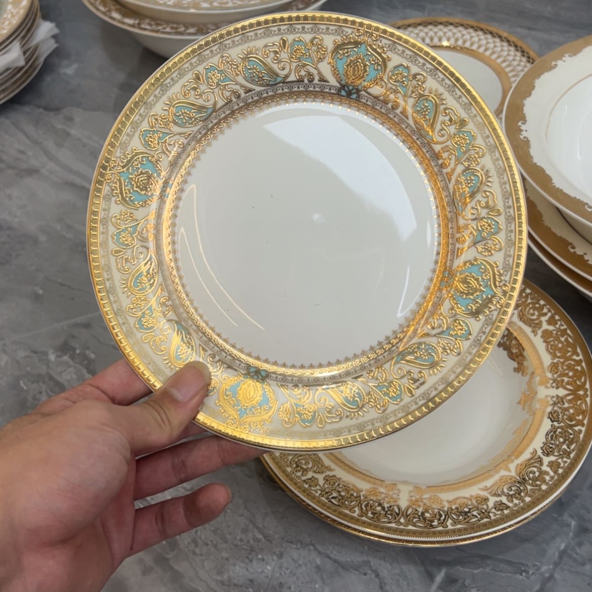 【闪购商品】瓷片8寸平盘两个一单福利