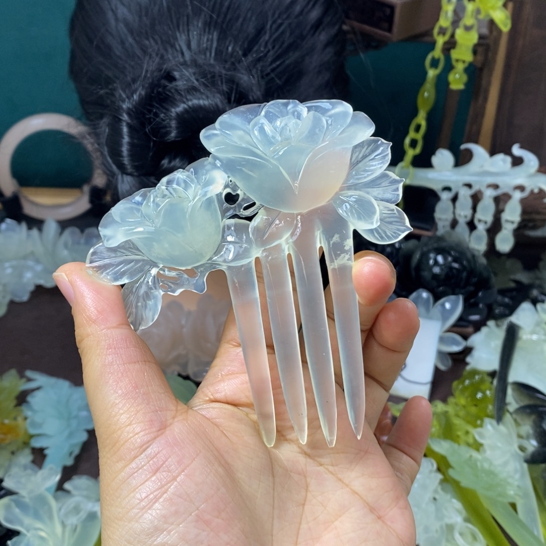 蛇纹石玉未镶嵌发饰