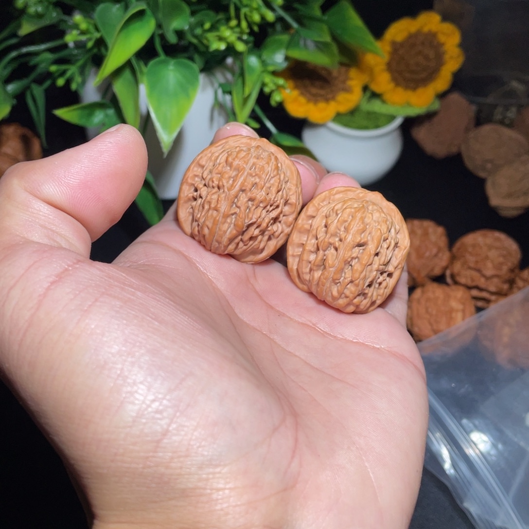 文玩核桃吊坠34四座楼