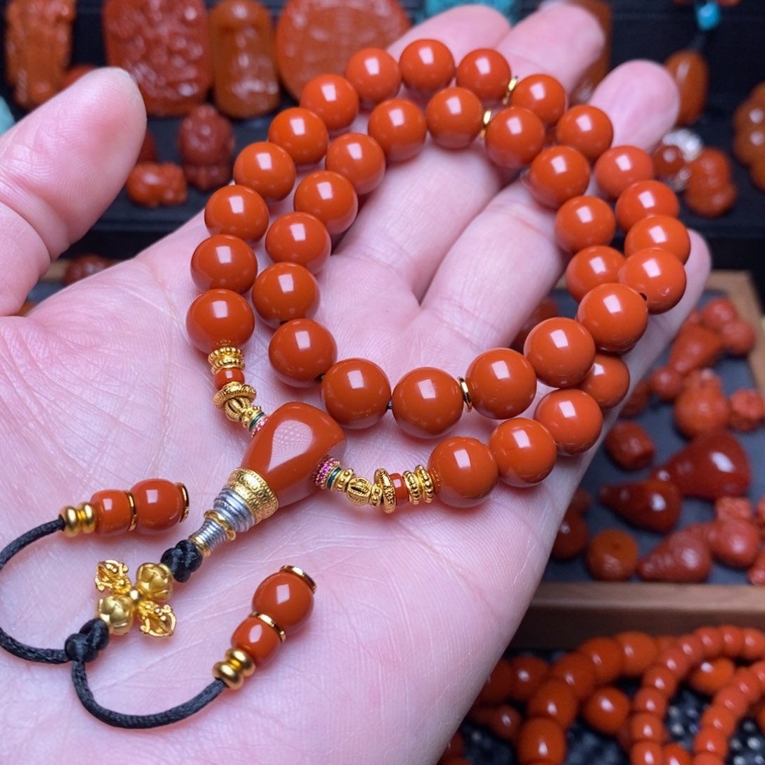 南红玛瑙纯色36籽手持未镶嵌