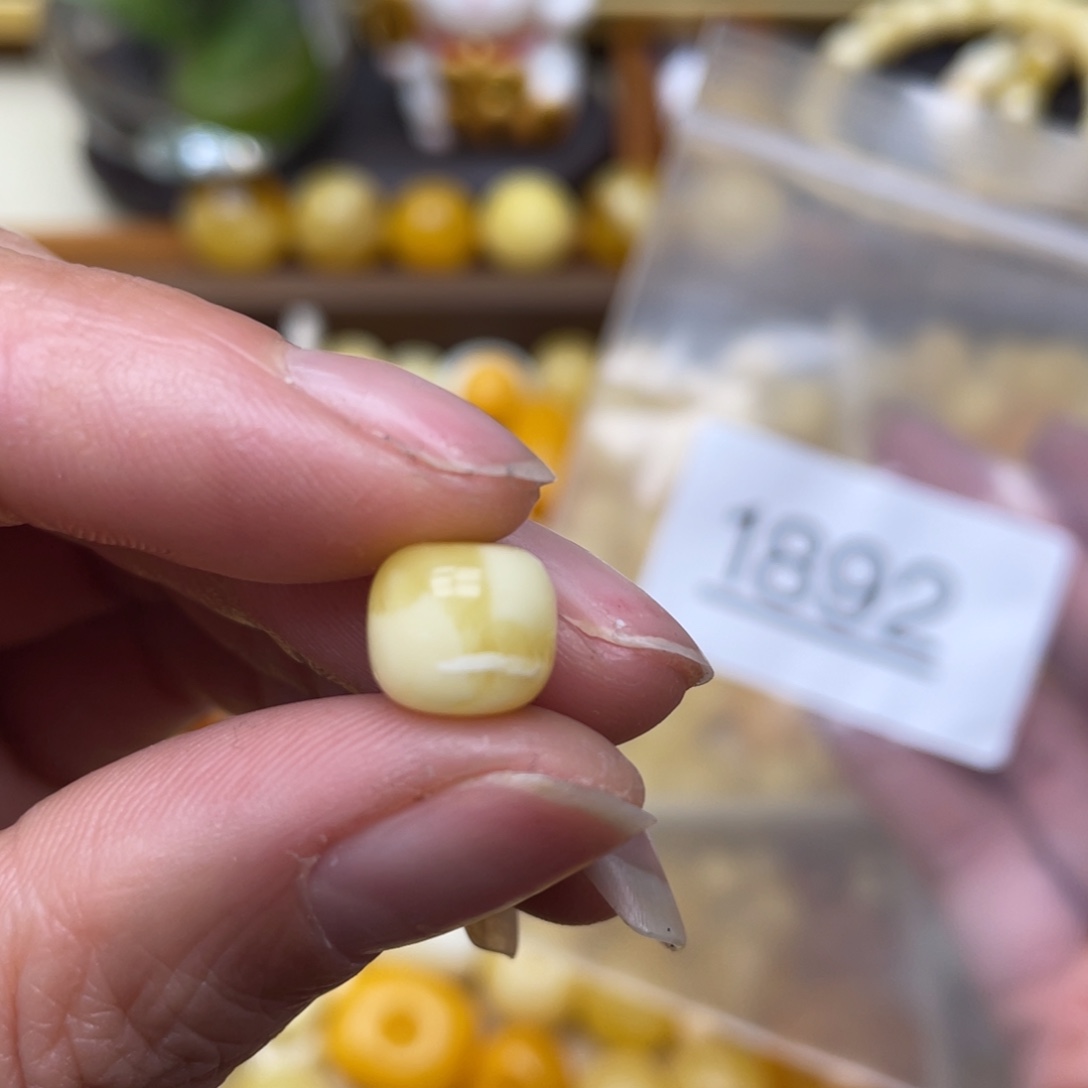 蜜蜡珠宝奇石未镶嵌9