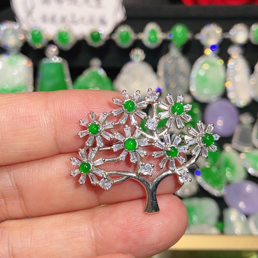 【闪购商品】颈饰未镶嵌翡翠天然翡翠