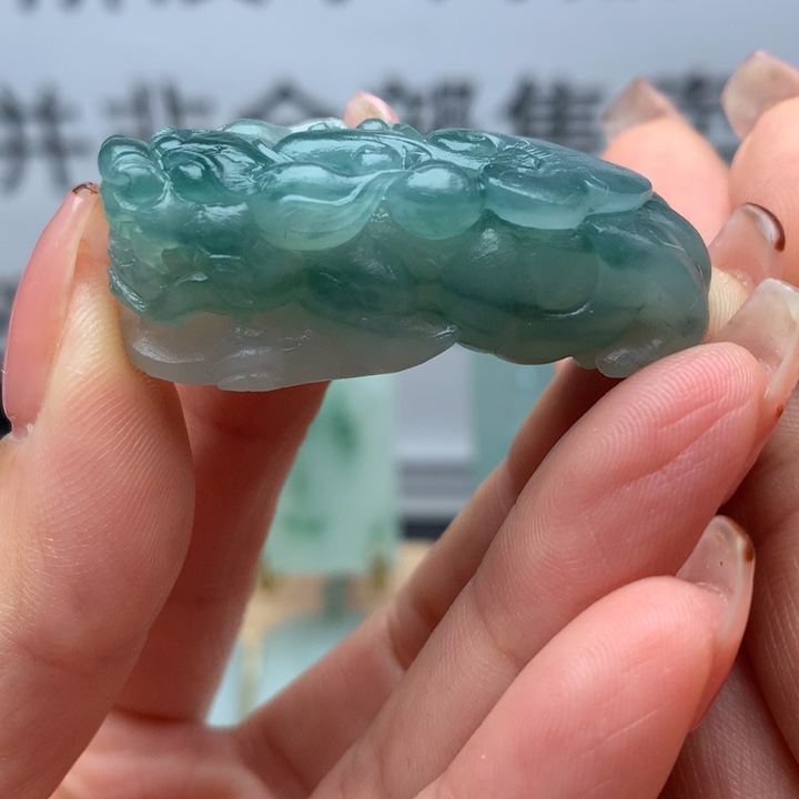 定制翡翠未镶嵌天然翡翠