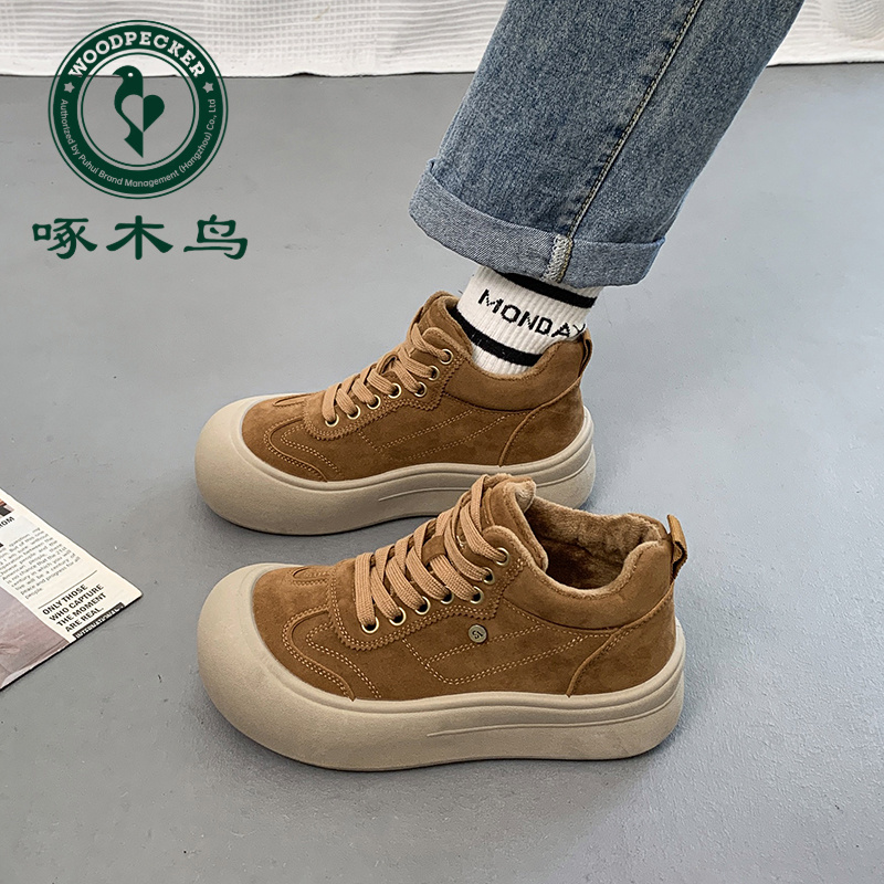 啄木鸟加绒高帮鞋女冬季2025新款厚底百搭运动休闲板鞋保暖棉鞋女