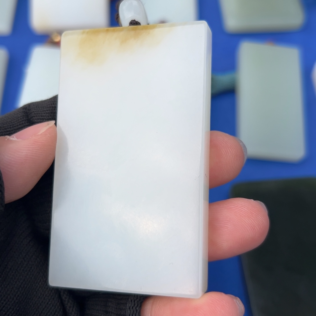 和田玉挂件未镶嵌