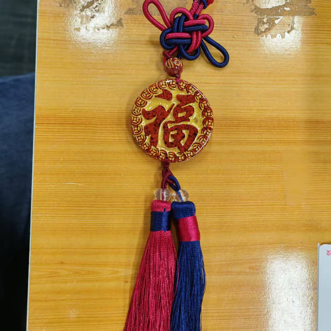  N085-经典晶体福牌精美车挂