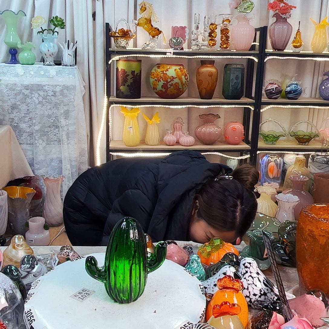 福利不退不换琉璃花瓶艺术品