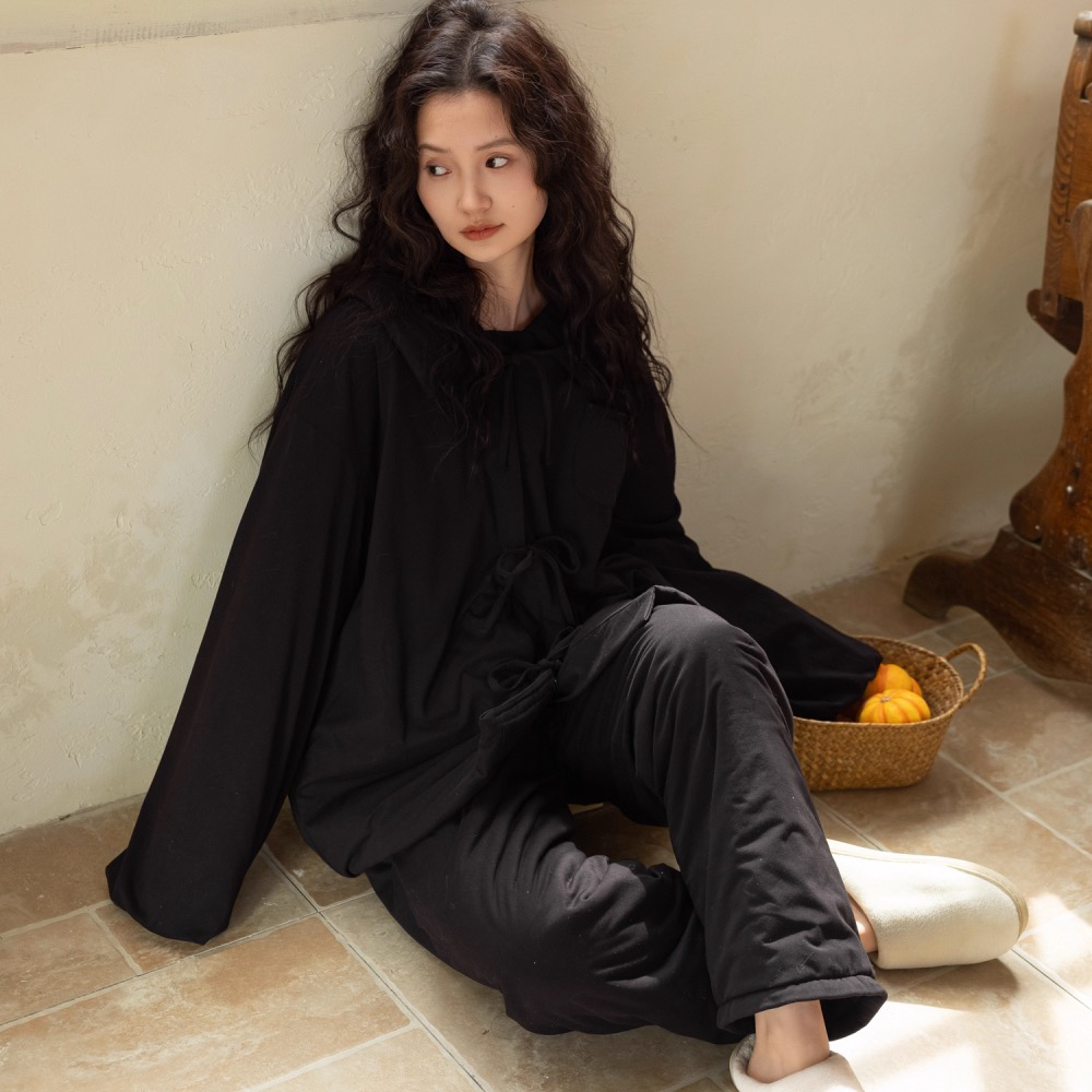 族玛士冬季新款三层夹棉黑色加厚女士保暖可外穿家居服套装