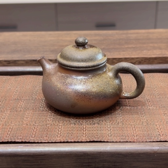 紫砂茶壶黄龙山大水潭底槽清半手工柴烧