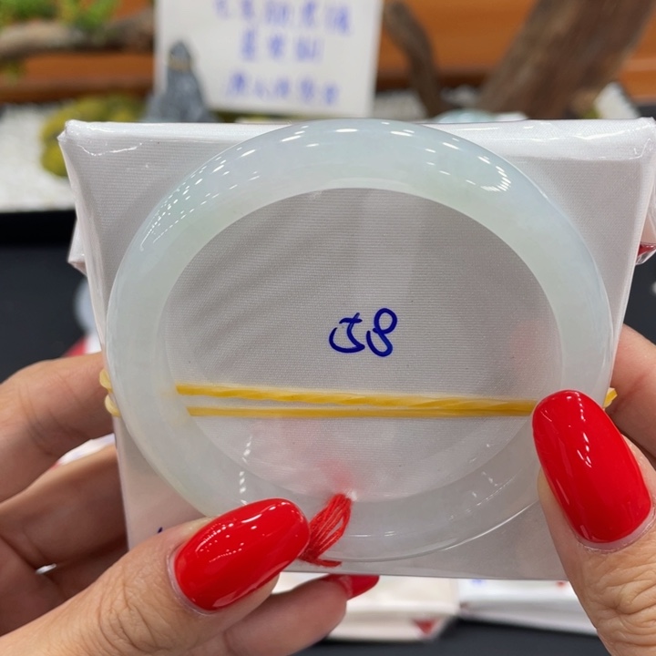 翡翠未镶嵌手镯缅甸翡翠