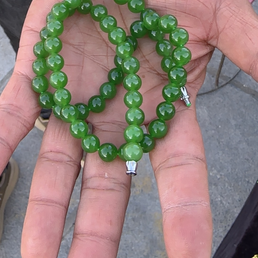 和田玉未镶嵌颈饰卡八妈妈链