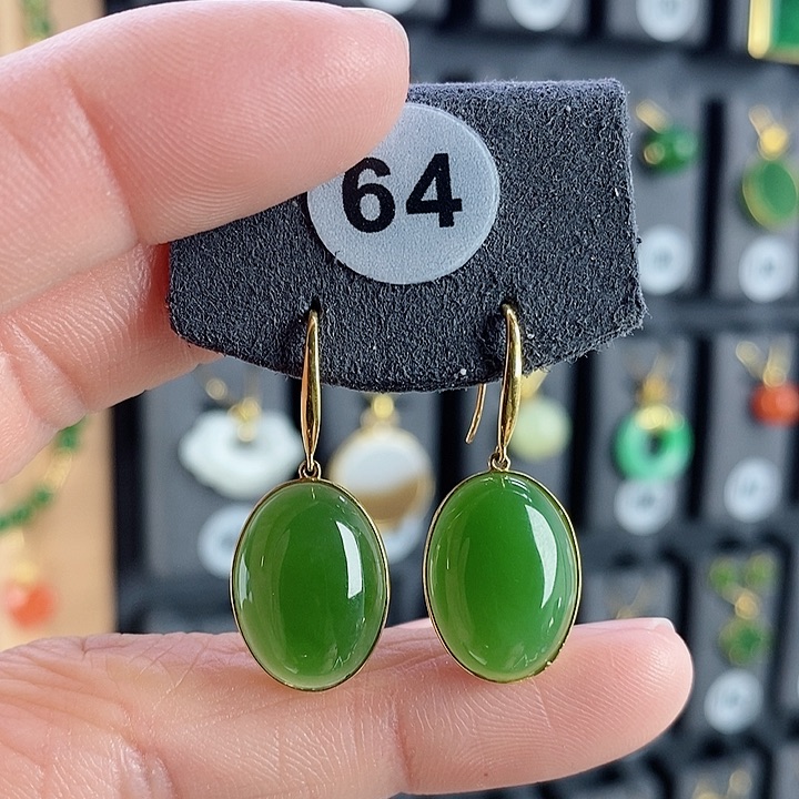 和田玉耳饰18K金镶嵌