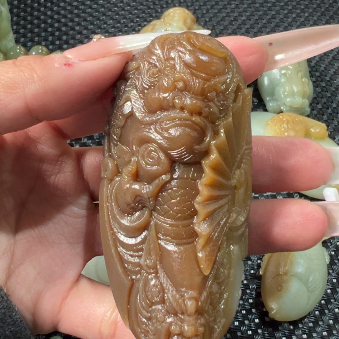 和田玉（糖玉）未镶嵌颈饰