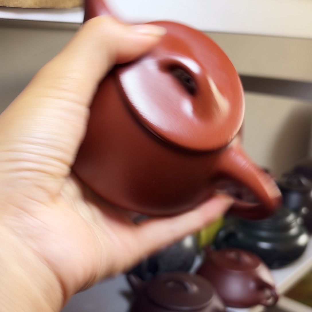 甄选宜兴本土紫砂壶