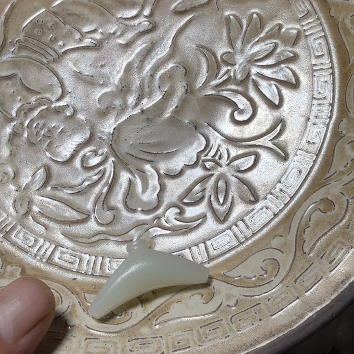 朱***姐瓷片刻花瓷盘111111