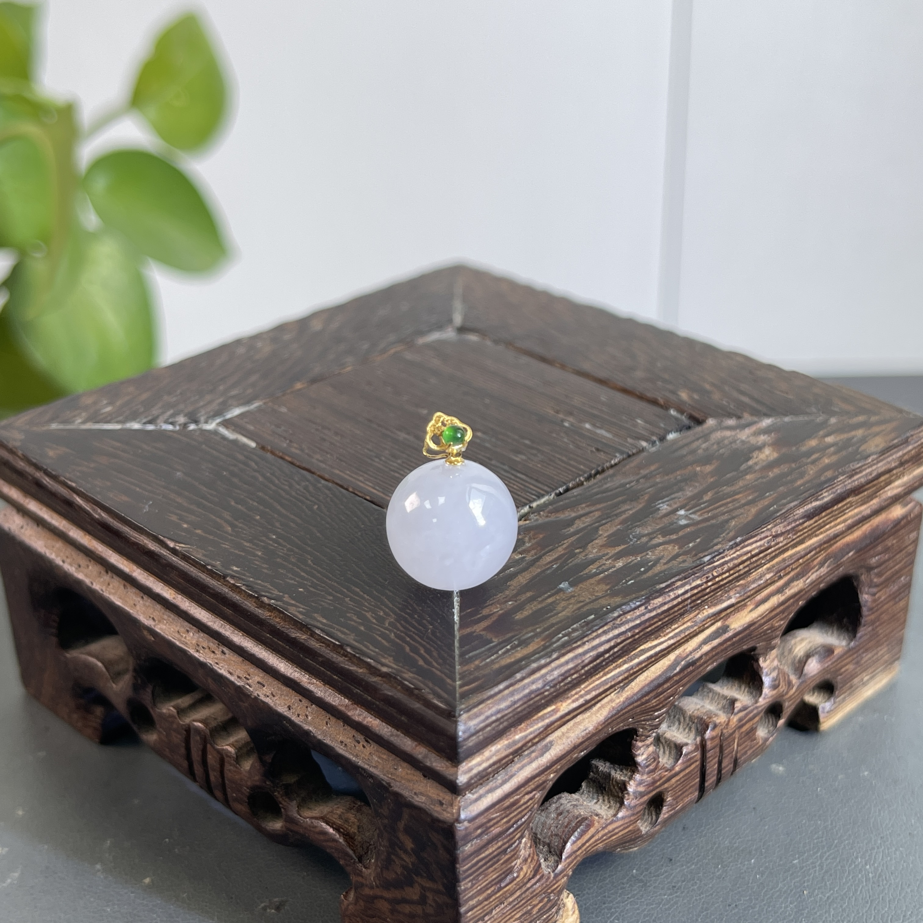 JSB03-34 天然缅甸翡翠A货 18K扣头吊坠