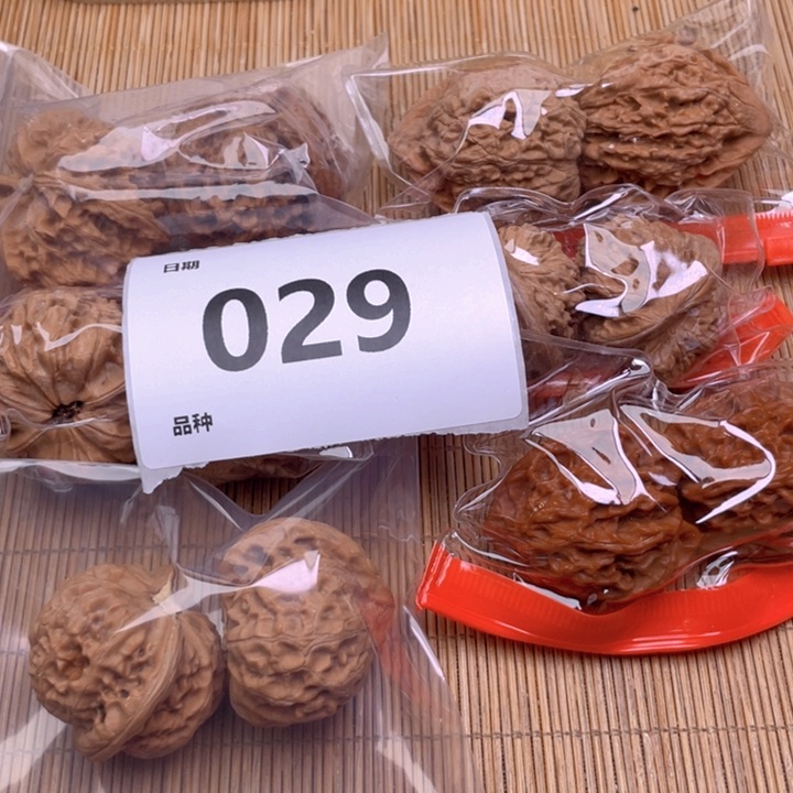 文玩核桃把件29号6对