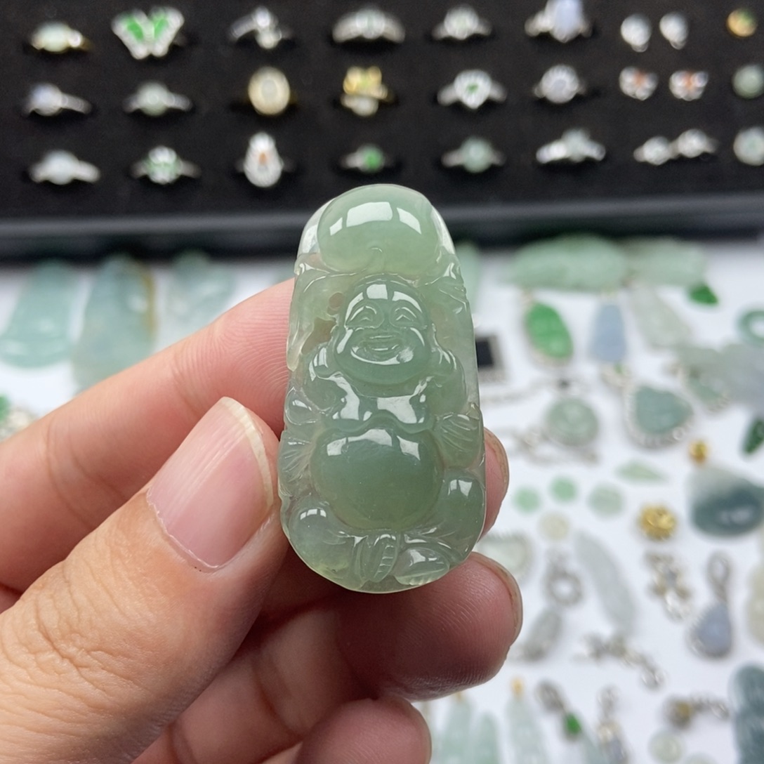 翡翠未镶嵌颈饰00000000003