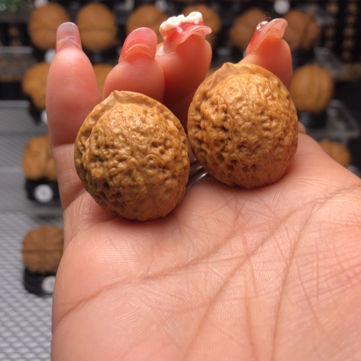 橄榄核吊坠1福星小铁锤