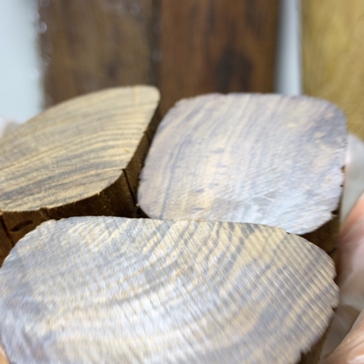 中***哥木老山檀木料木料