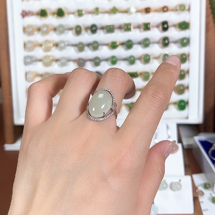 和田玉戒指银S925镶嵌