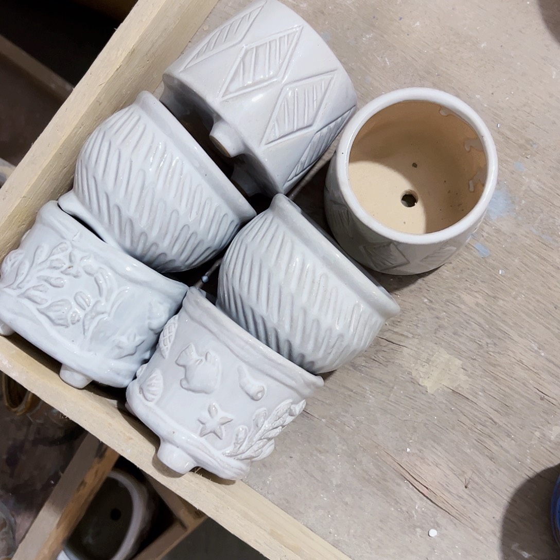 有孔，外贸尾单陶瓷花盆凑单10米包邮