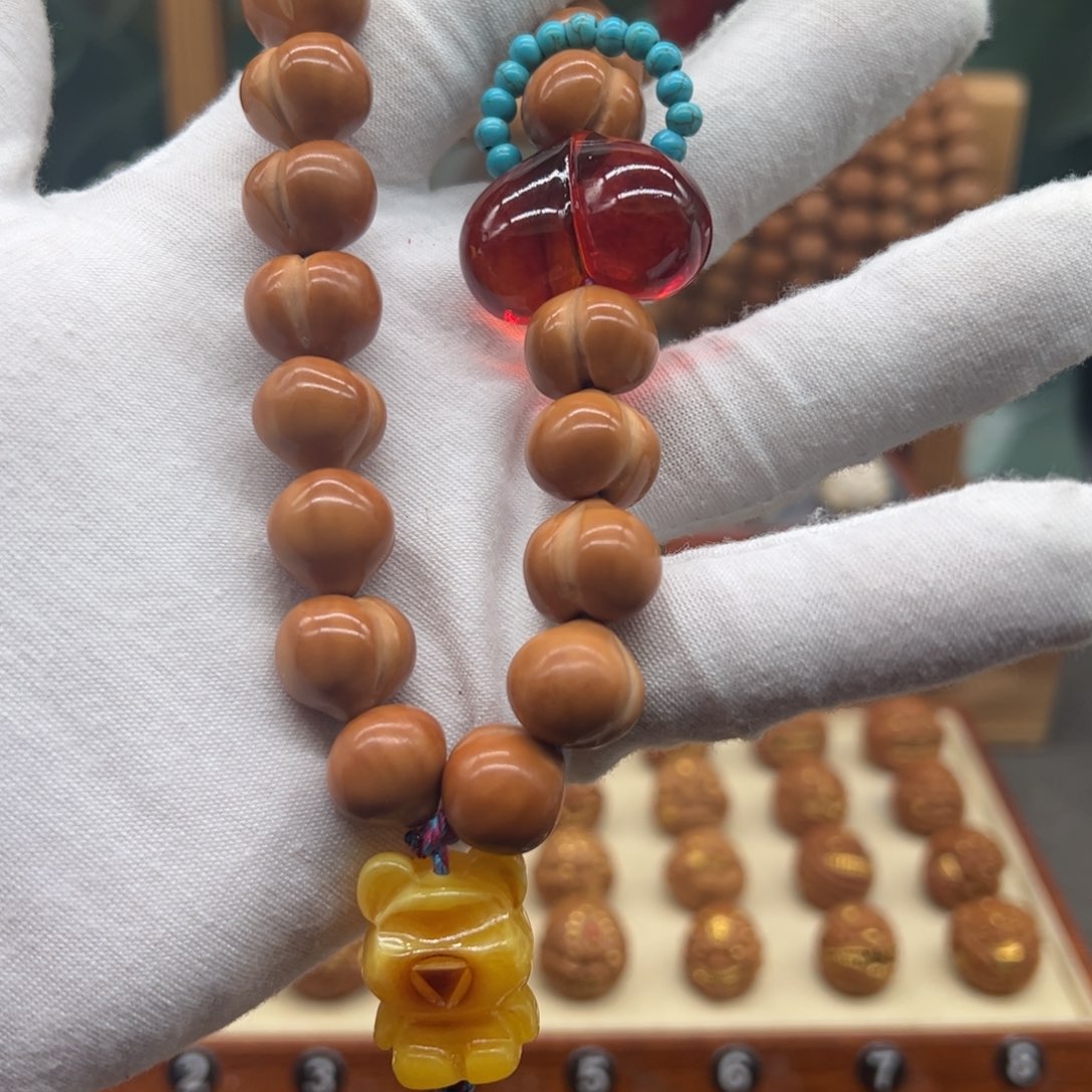 吊坠猴头核桃桃之夭夭